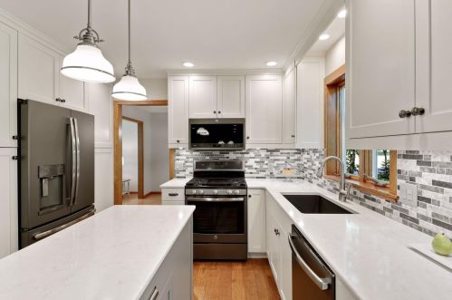 15787 Highview Dr, Saint Paul MN  55124-7011 exterior