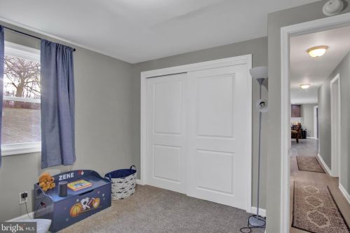 605 Spring Garden St, Carlisle PA  17013-9264 exterior