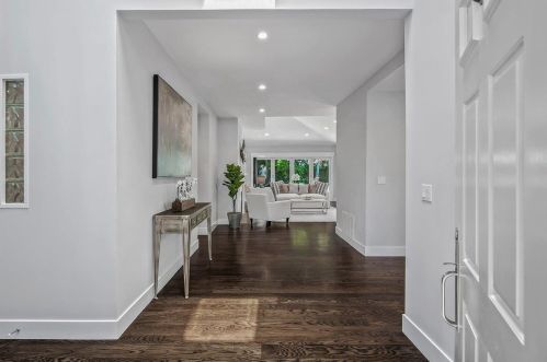 1219 Pitman Ave, Palo Alto, CA 94301-3052