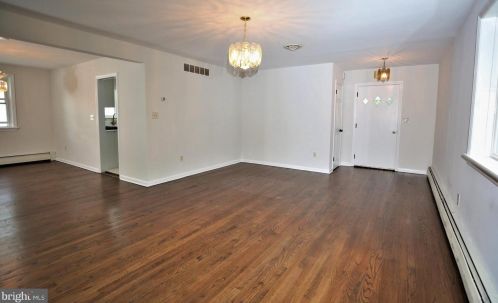 24 Hillside Rd, Princeton NJ  08540-3436 exterior