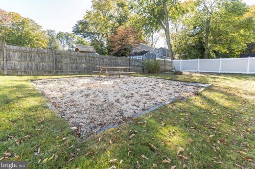 1302 High St, Haddon Heights NJ 08035-1843 exterior