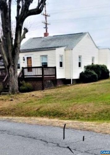 82 Rosser Dr, Richmond National Battlefiel, VA 22835-1138