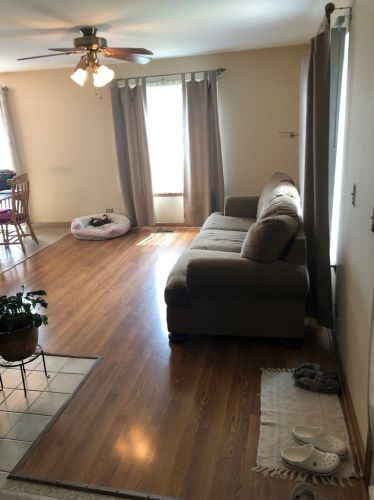 701 Fieldcrest Dr, South Elgin, IL 60177-3404