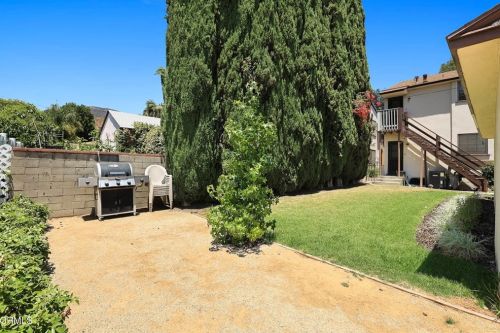 1658 Del Valle Ave, Glendale CA  91208-3106 exterior