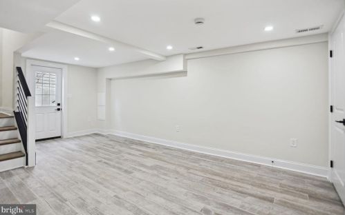 401 Boyd Ave, Silver Spring MD 20912-5404 exterior