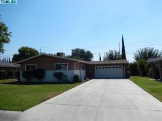 1121 Vassar Ave, Visalia, CA 93277-4670