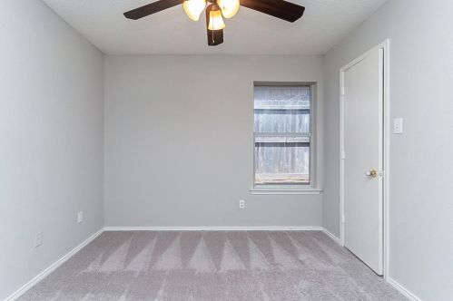 9964 Long Rifle Dr, Fort Worth TX  76108-4170 exterior