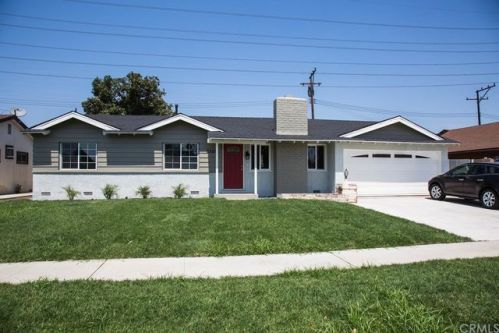 2227 Crestwood Ln, Anaheim CA  92804-6426 exterior