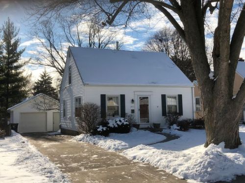 800 Rdg Rd, Peoria IL  61611-9201 exterior