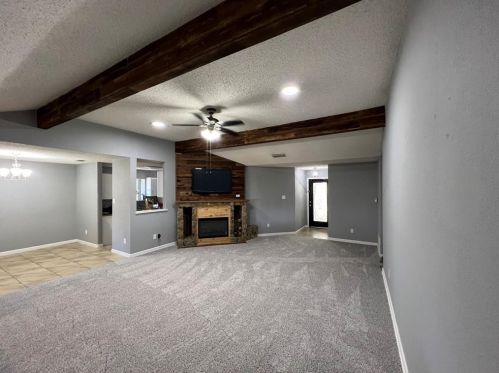 10154 Powder Horn Rd, Fort Worth, TX 76108-3924