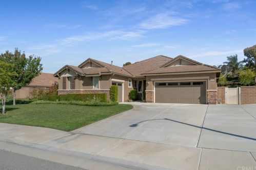 12669 Cathedral Ridge Way, Riverside, CA 92503-8430