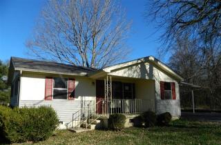 105 Wilkerson St, Decherd, TN 37324-3148
