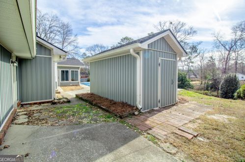 102 Chimney Pl, Warner Robins GA  31088-6523 exterior