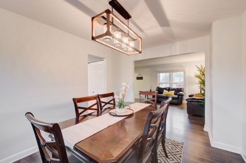 1075 Big Eagle Trl, Carol Stream IL  60188 exterior