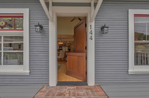 144 10th St, Del Monte Park, CA 93950-2816
