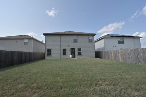 1544 Chama Dr, Fort Worth TX  76119-2666 exterior