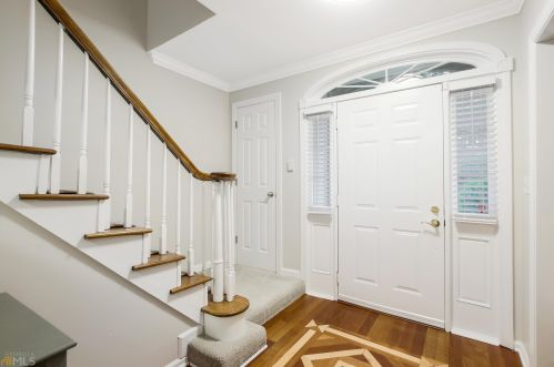 12 Jefferson Hill Pl, Atlanta GA  30342-3750 exterior