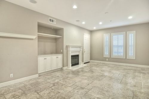 344 Quail Rdg, Irvine CA  92603-4229 exterior