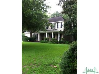 104 Chancery Ln, Savannah, GA 31410-3198