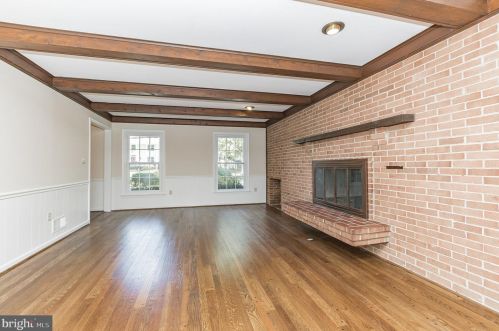 13825 Gate Dr, Silver Spring MD 20906-2208 exterior