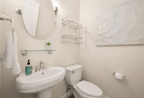 313 Flamingo Dr, Austin TX  78734-4705 exterior