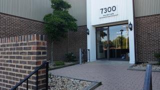 7300 Fairview Ave, Downers Grove IL  60516-5218 exterior
