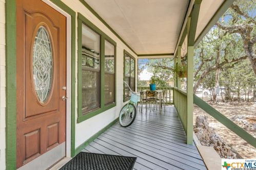 643 Guadalupe Dr, Spring Branch, TX 78070-5492