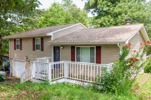 201 Westwood Rd, Ringgold, GA 30736-5001