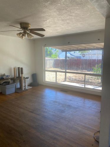 310 Charles Ave, Manteca, CA 95336-4104