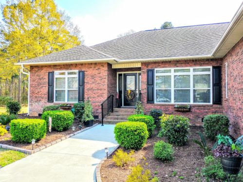 312 Lake Arbu Dr, Foreston, SC 29102-9049