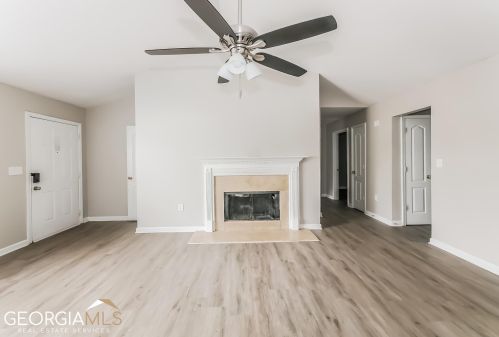 113 Whetstone Way, Villa Rica GA  30180-6941 exterior