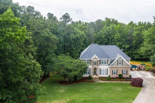 153 Legacy Dr, Villa Rica, GA 30180-7893