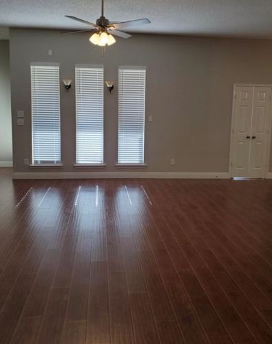 2901 Creek Valley Dr, Garland TX  75040-2889 exterior