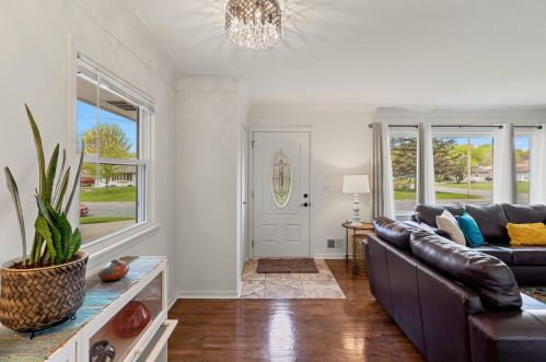 101 104th St, Minneapolis MN  55420-5303 exterior