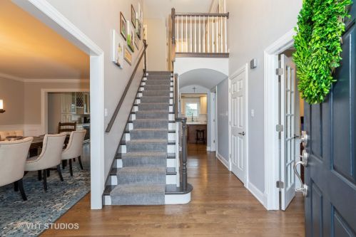 10417 Brookridge Creek Dr, Frankfort, IL 60423-8089