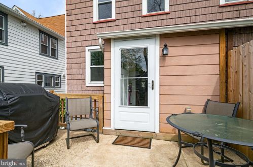 212 Atlantic Ave, Haddonfield NJ 08033-3334 exterior