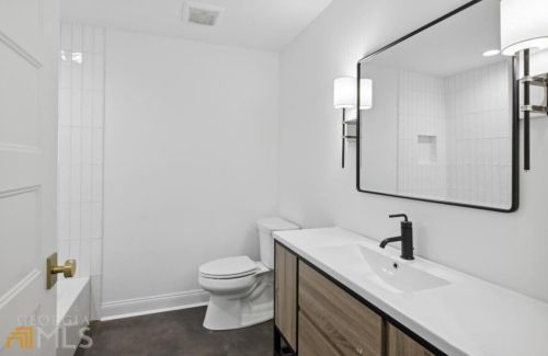 1852 Anjaco Rd, Atlanta GA  30309-1808 exterior