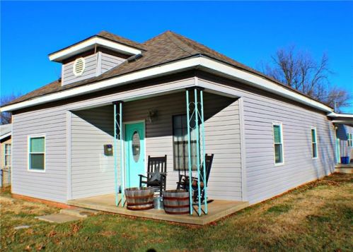 202 Franklin St, Shawnee, OK 74804-3512