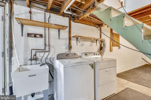 10612 Tenbrook Dr, Silver Spring MD 20901-1030 exterior