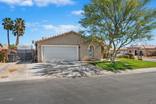 41340 Mackenzie Ln, Indio, CA 92203-3017