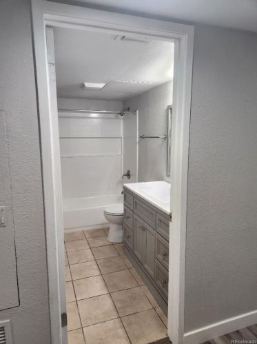 9725 Harvard Ave, Denver CO  80231-3961 exterior