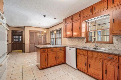 3343 Concord Cor, Conyers GA  30013-2343 exterior