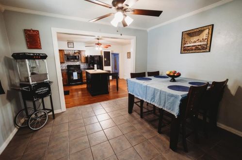 800 Morgan St, Angleton TX 77515-4722 exterior