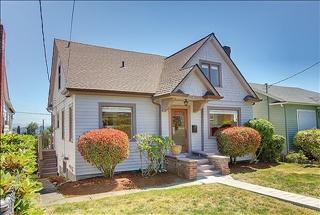 3848 35th Ave, Seattle, WA 98126-2419