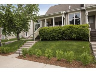 3218 4th St, Minneapolis, MN 55412-2614