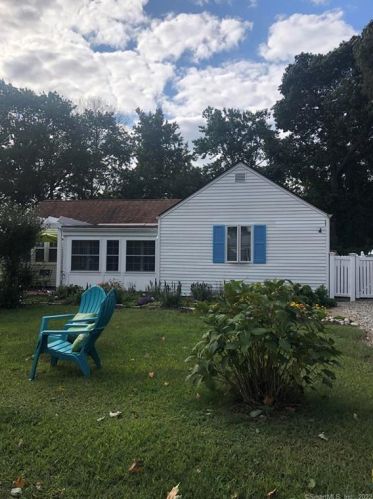 18 Sea View Ave, Niantic CT  06357-3812 exterior