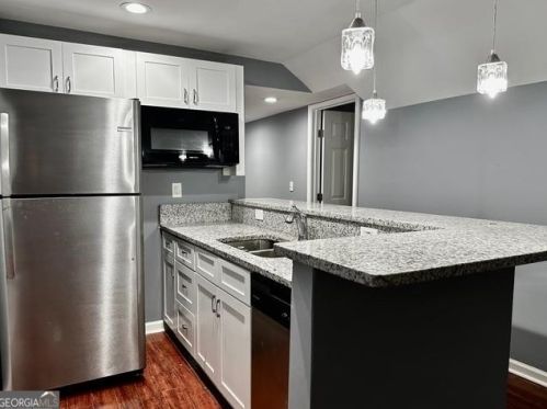 1201 Calhoun Ave, Atlanta GA  30344-4307 exterior