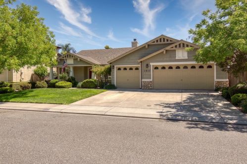 1912 Americana Ct, Modesto, CA 95357-0849
