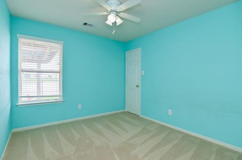 3210 Fern Brk Ln, Richmond TX 77471-9280 exterior