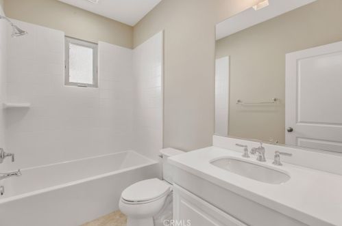 81 Kimbal, Irvine CA  92620 exterior